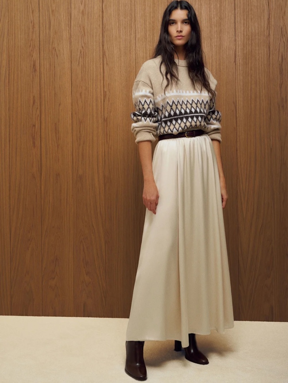 NEW Reformation Gemma Long Silk Skirt Almond Cream Elastic Waist | US 0 UK 4 - Picture 3 of 12